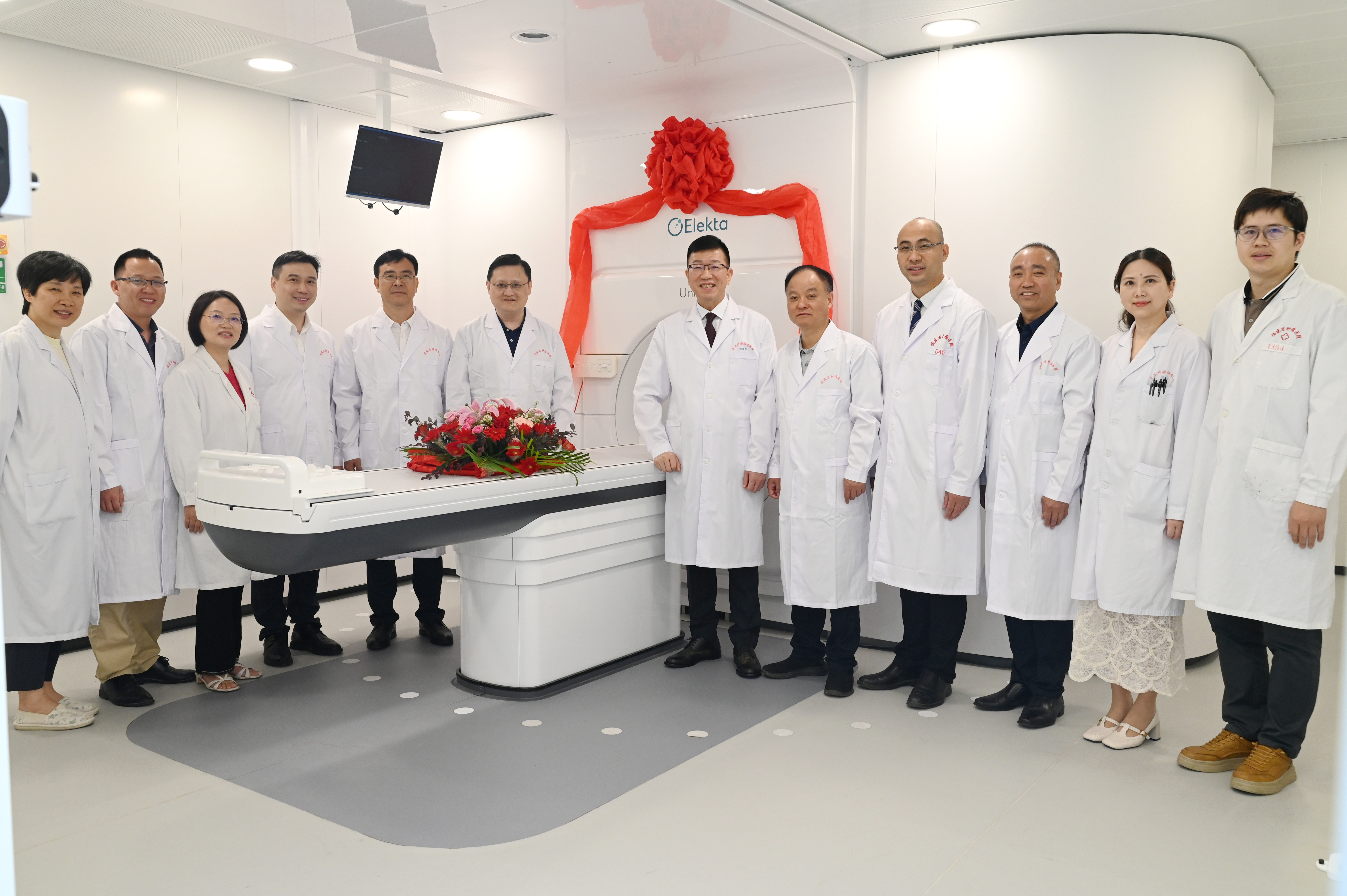 福建首台磁共振加速器在我院投入使用！精准抗癌迎来“导弹级”新装备